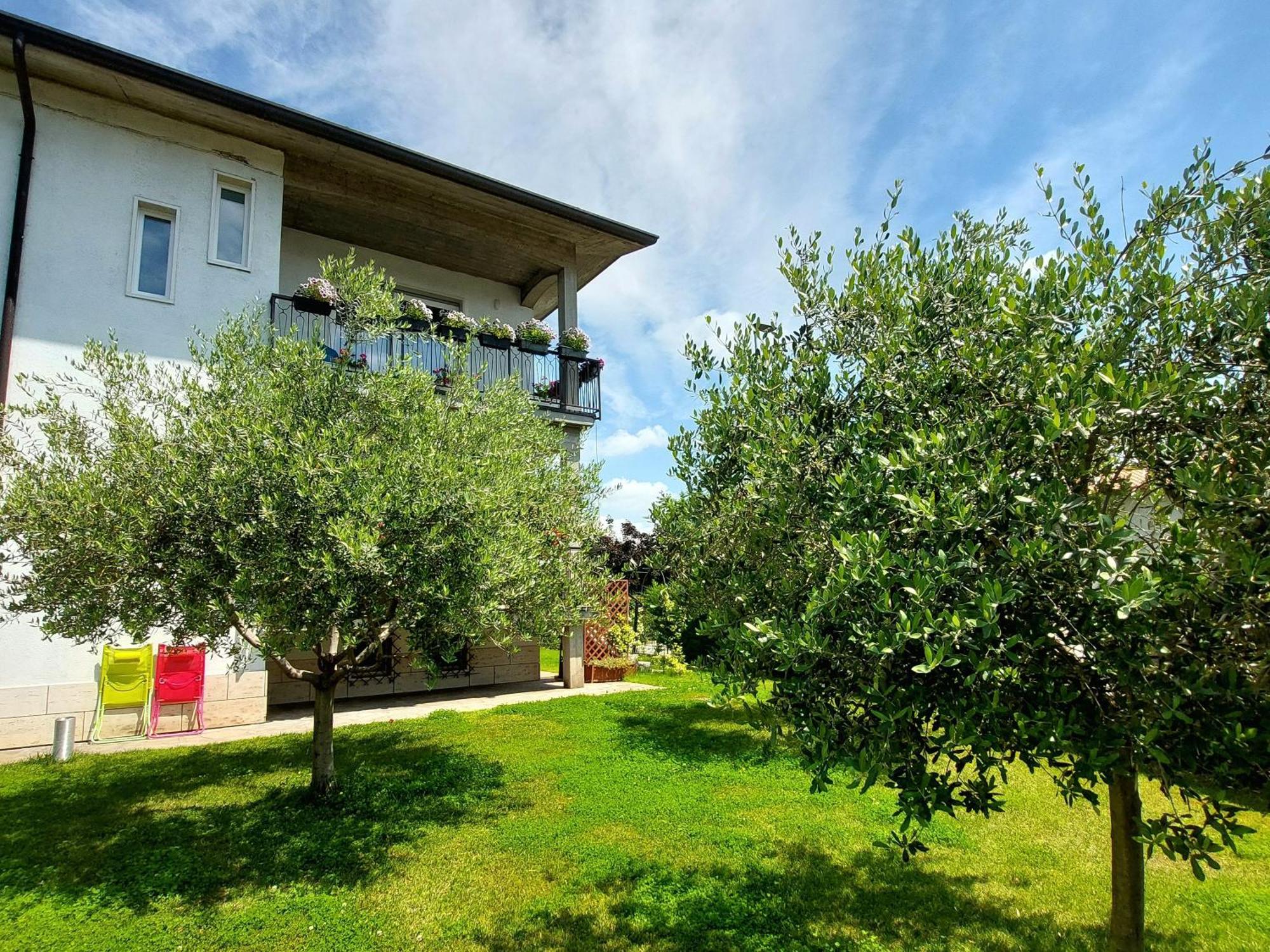 Villa Dolcitalia Tra Gardaland E Le Terme Di Cola Lazise 外观 照片